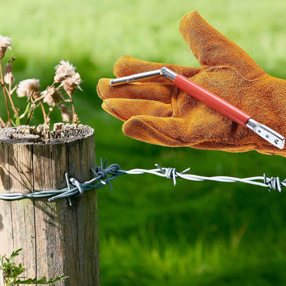 EASY TWIST FENCE TOOL for twisting and cutting wire